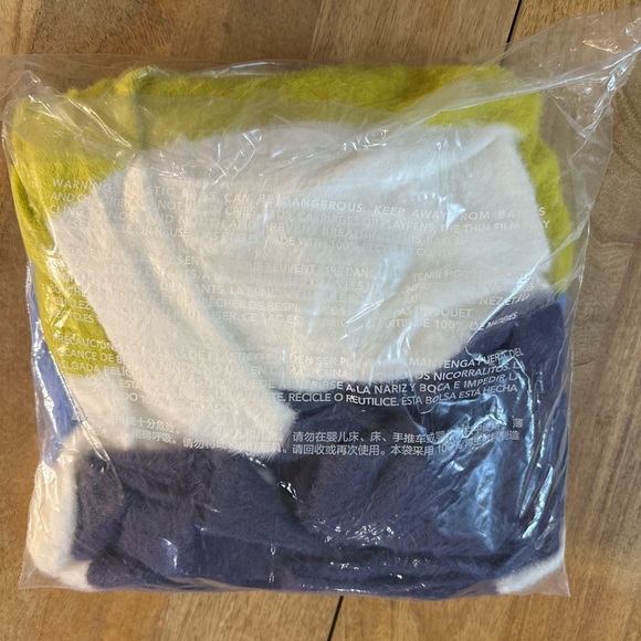 NWT Aerie Flurry Crew Fuzzy Sweater- striped- multicolor- size XL - Picture 5 of 10